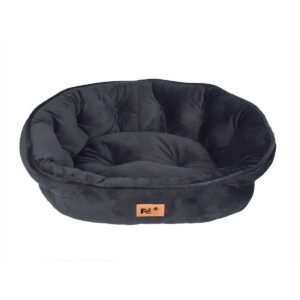 מיטה וינטג מפנקת בצבע שחור גדולה